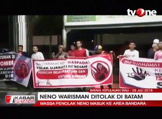 Diadang Massa, Neno Warisman Tinggalkan Bandara Batam