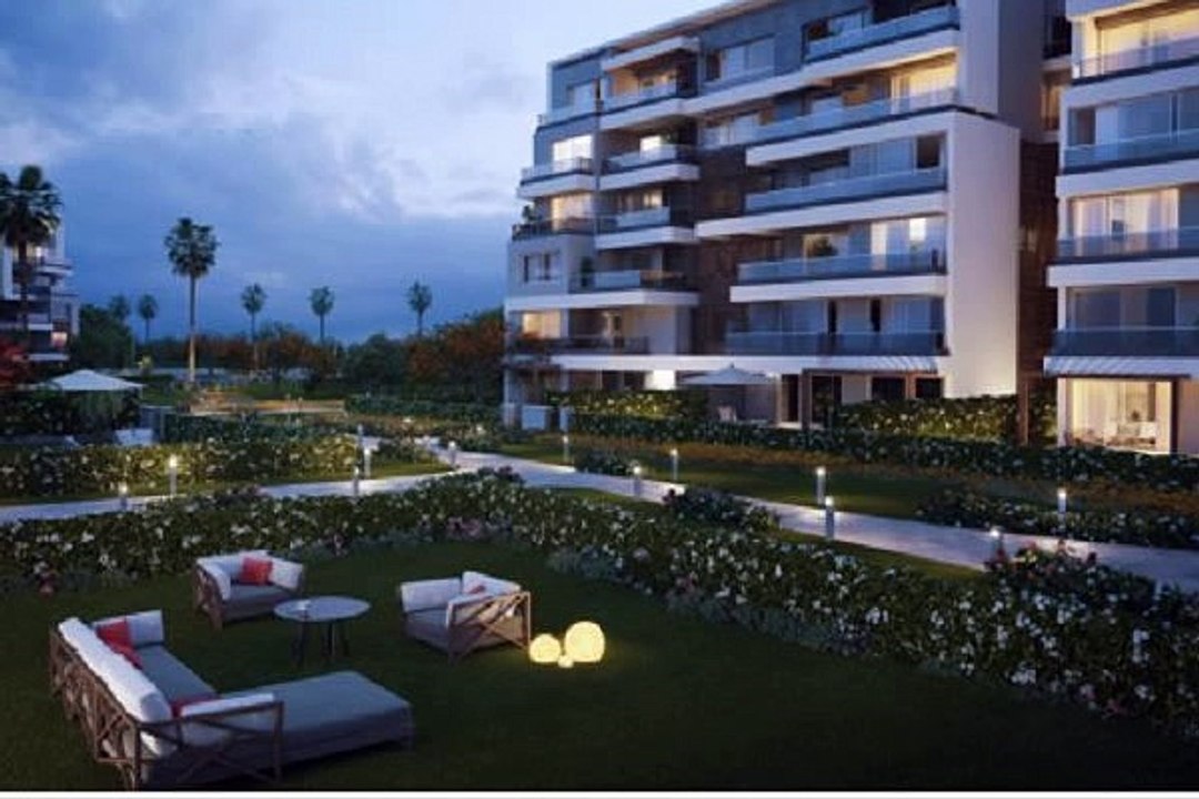 Apartment 2 bedrooms in capital gardens palm hills for sale