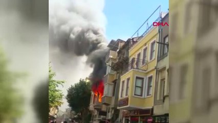 İstanbul Fatih'te 5 Katlı Binada Yangın