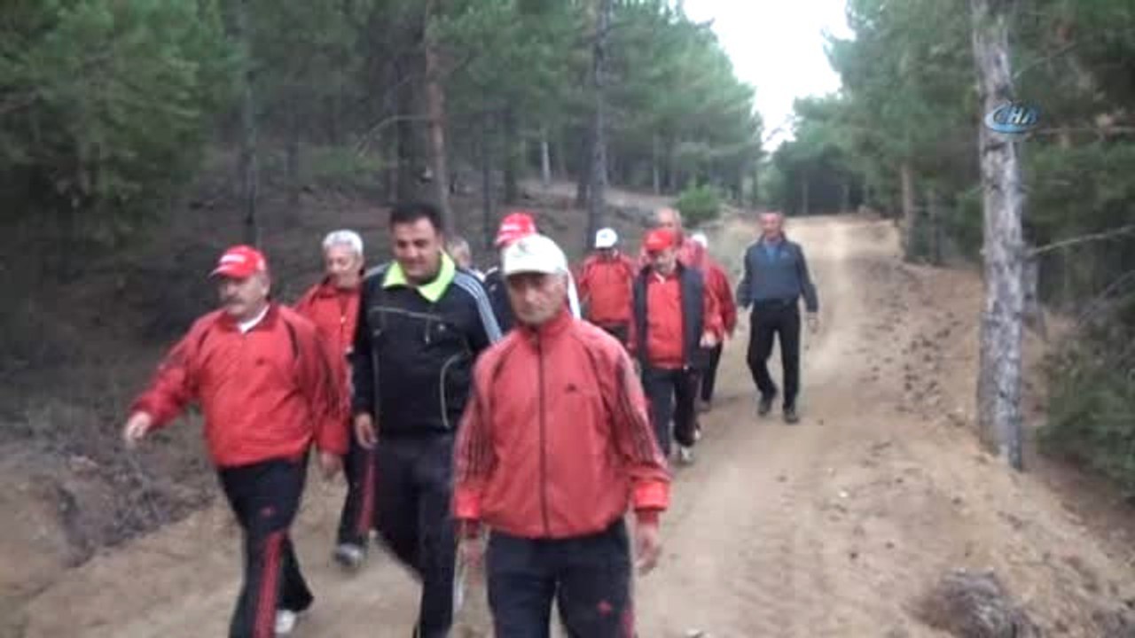 Sağlıklı Yaşam İçin 22 Yıldır Aralıksız Spor Yapıyorlar