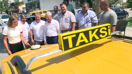 Dünya ikinciliği yaşayan milli voleybolcuya taksi durağında sürpriz - İZMİR