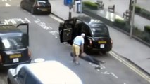 Noticia | La policía de Londres busca a un taxista que abandonó a un hombre inconsciente en la calle