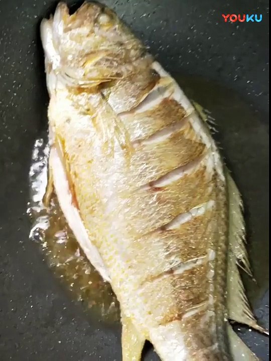 [Chinese dishes] The practice of braised yellow croaker Like to eat fish do not miss