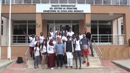 Yabancı Öğrenciler Türk Kültürünü Öğreniyor