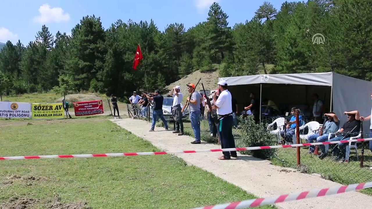 Mudurnu'da tek kurşun atış yarışması yapıldı ...