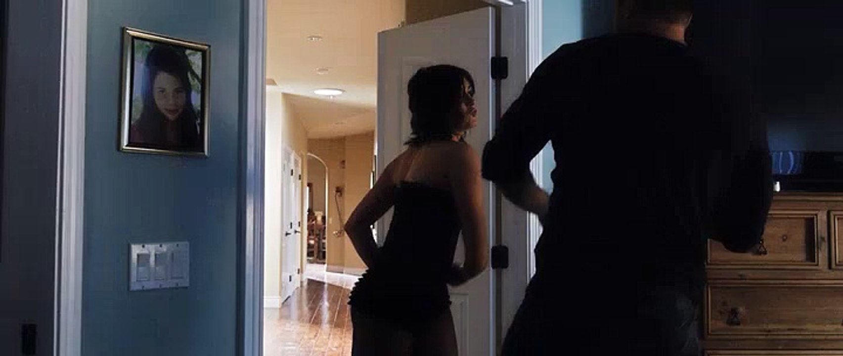 Weaponized 2016 BDRip XviD AC3-EVO part 1/2 part 2/2
