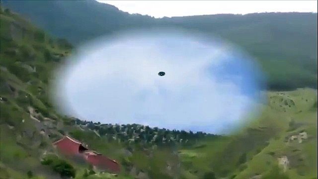 OVNIS REALES - REAL UFO CAUGHT ON TAPE - NASA - AREA 51 - 