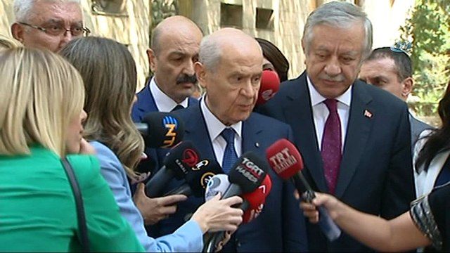 MHP Genel Başkanı Bahçeli: 'Orada bir siyasi partinin genel başkanı yuhalattırabilecek tarzda bir gaf olmaz. Eğer bu yuhalama başlarsa bunun altından İYİ Parti kalkamaz. Herkes ayağını denk alsın. Ne yapmak istiyorlarsa
