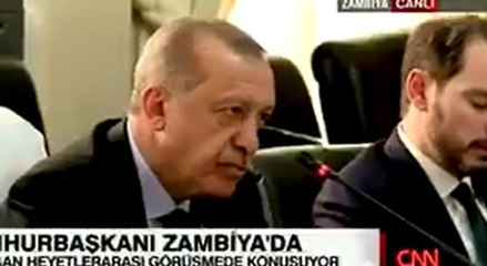 Erdoğan konuşurken Albayrak böyle uyudu