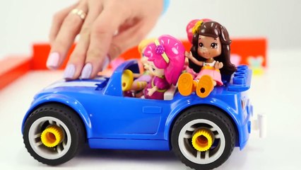 Toy Trucks FASHION SHOW! Choosing Clothes for Girls with Peppa Pig, Strawberry Shortcake!