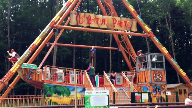 Attraction FUN, MANÈGES et JEUX d'enfants !