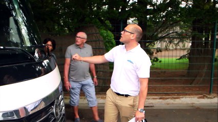 EXCLU AVANT-PREMIERE: Zone interdite (M6) Grande émotion quand ce couple découvre leur nouveau Camping-Car - Regardez