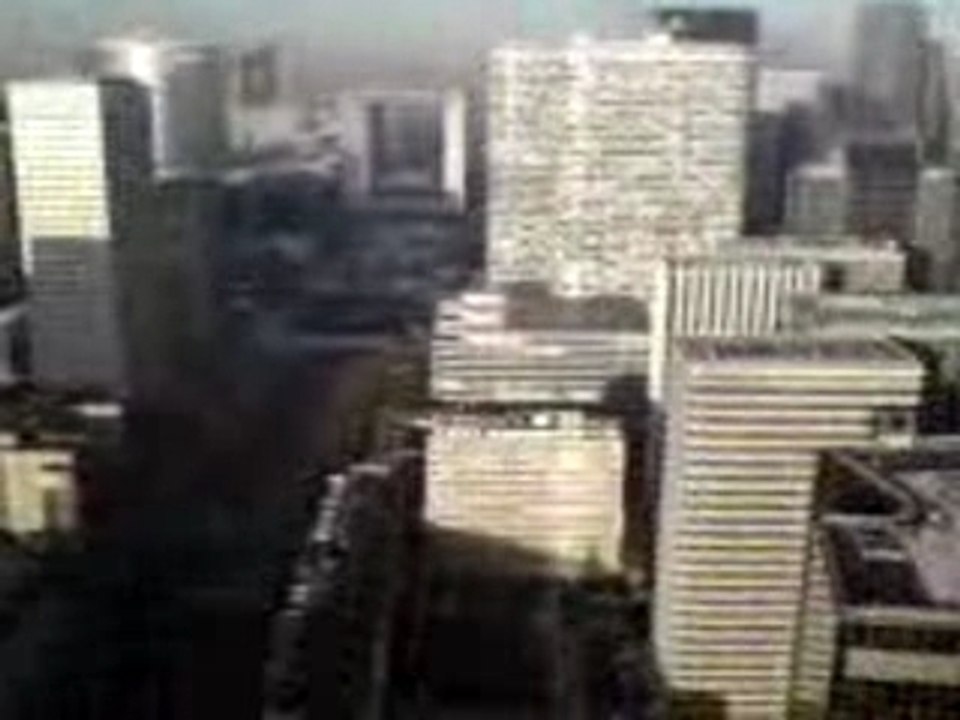DESCENTE AVEC UNE NACELLE SUR UN IGH DE LA DEFENSE (2)
