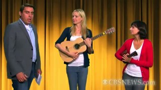 Garfunkel and Oates perform Pregnant Women Are Smug