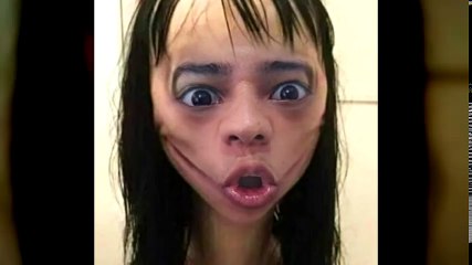 CUMPLIENDO RETOS DE MOMO! #2  -(EL NÚMERO M₳LDITO DE WHATSAPP)