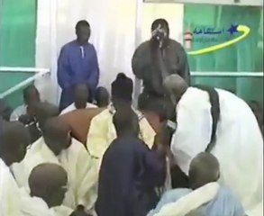 (Vidéo) - Serigne Mountakha Mbacké, le Mouride parfait et un exemple d'humilité