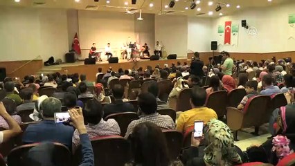 Sağlık çalışanları 'Çok Acil' ile şiddete dikkati çekti - VAN
