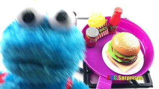 How to Make Cheeseburger And Learn English Food Words With COOKIE MONSTER An Egg Surprise