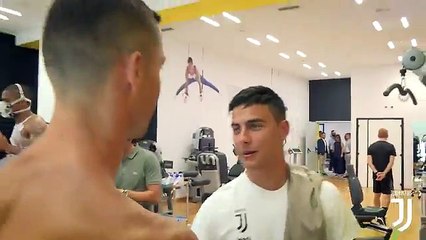 رونالدو يقابل زملاؤه في يوفنتوس لأول مرة
