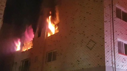 연천 빌라 화재 10명 구조...무더위 속 화재 속출 / YTN