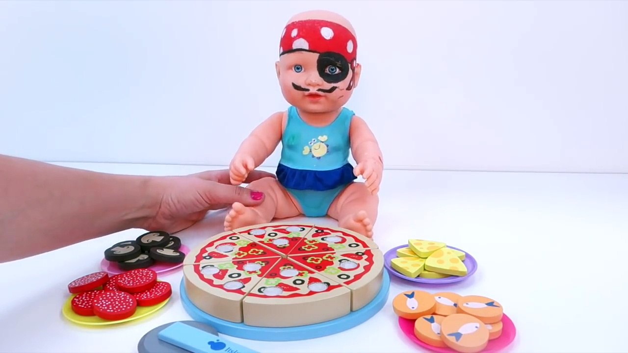 La Bebé Come Pizza