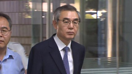 '퇴직자 재취업 알선' 前 공정거래위원장 구속 / YTN