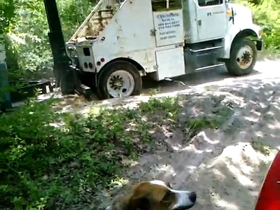 Stuck big rig puling a mobile home