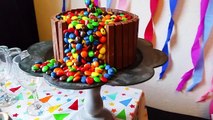 M&M KITKAT ILLUSION CAKE DECORATIE TUTORIAL | Verjaardags Taart