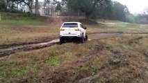 2014 Jeep Grand Cherokee in the mud - WK2 off-roading