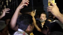 Sanjay Dutt celebrates 59th birthday with close friends and family