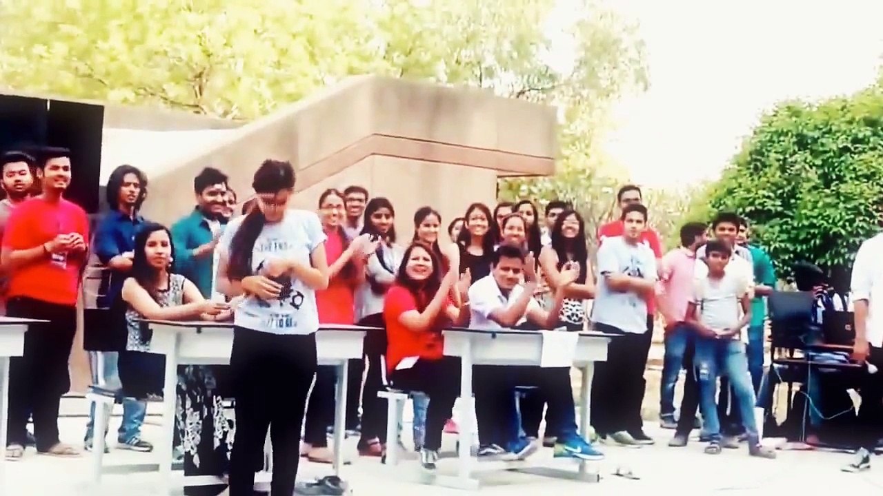 College Girl Dance (Baby Doll Sunny Leone)