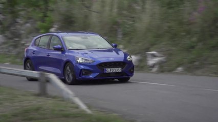 Ford Focus Driving Video