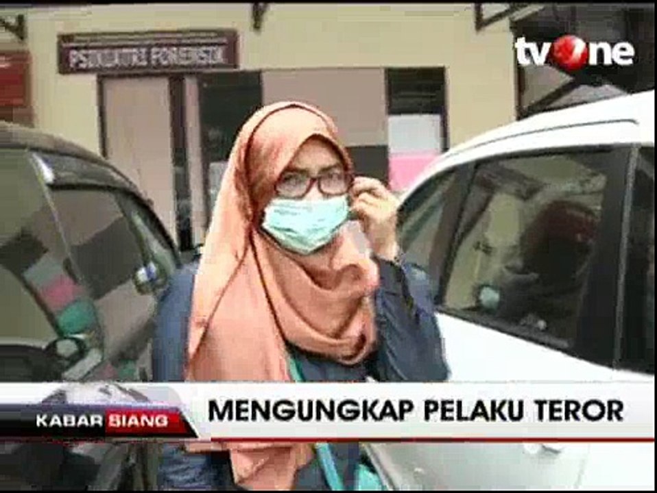 Keluarga Terduga Teroris Muhammad Ali Datangi RS Polri