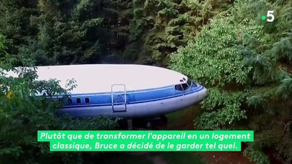 Depuis dix-neuf ans, cet Américain vit dans un Boeing 727 au beau milieu de son jardin