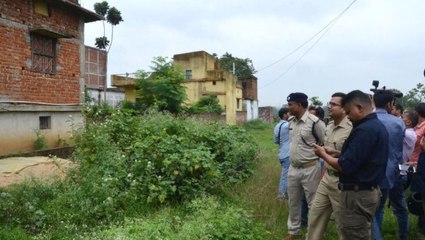 Hindistan'da 7 Kişilik Aile Topluca İntihar Etti