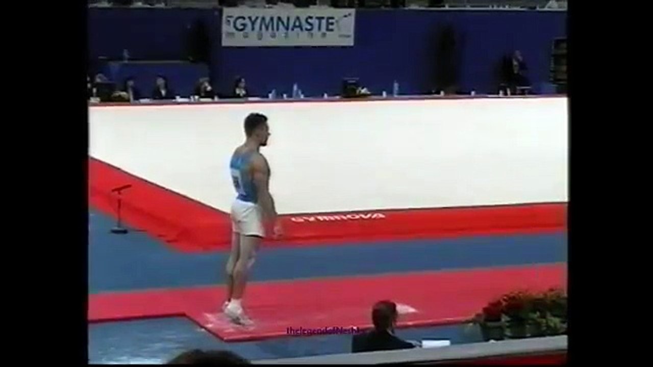 Matteo ANGIOLETTI (ITA) vault - 2005 French internationals Qualifs
