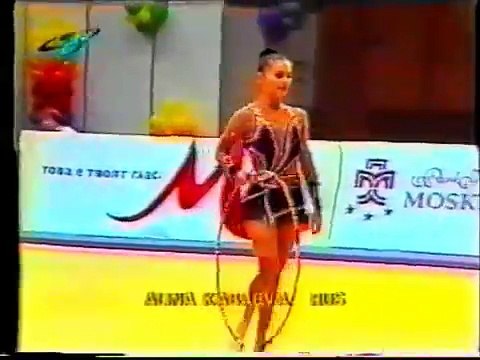 Alina KABAEVA (RUS) hoop - 2002 Mobitel Grand Prix Sofia EF