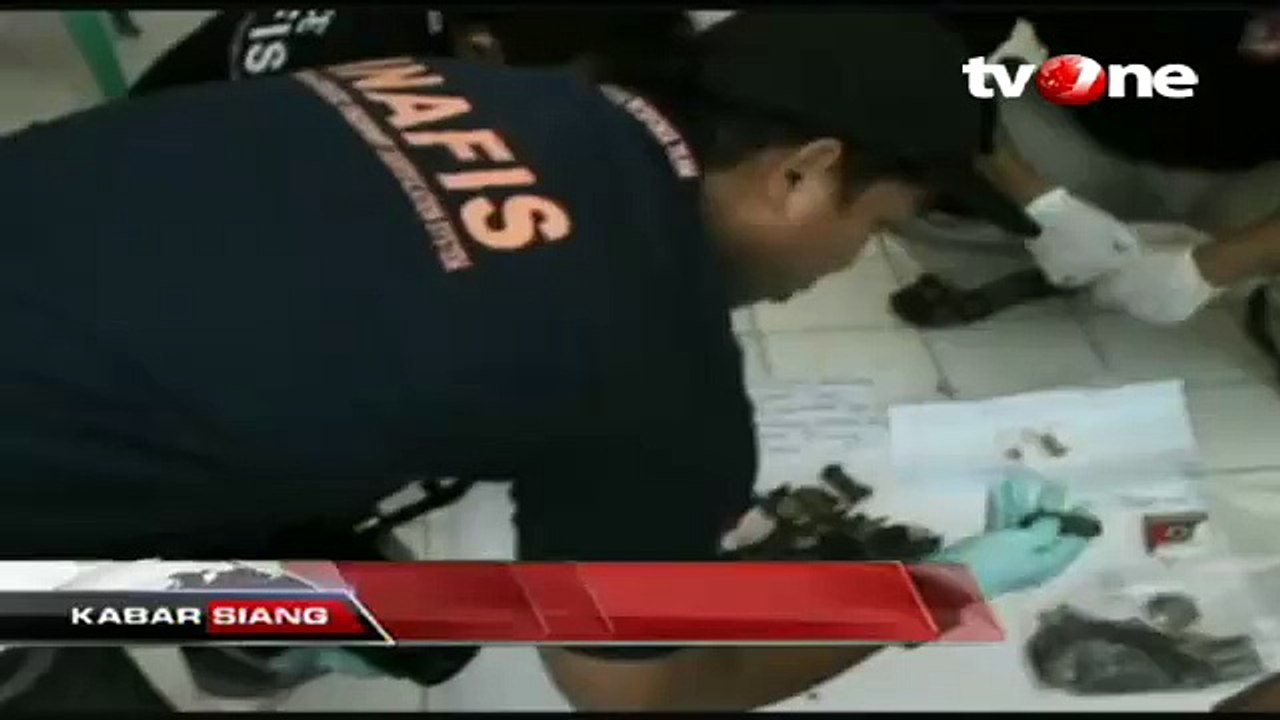 Sejumlah Bom Rakitan Dievakuasi dari TKP Baku Tembak di Poso