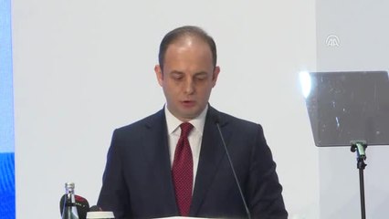 Çetinkaya: "Yılın 2. Yarısında İktisadi Faaliyetin Dengelenmeye Devam Edeceğini Öngörmekteyiz"