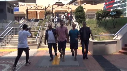 KKTC'de Yakalanan Fetö Zanlıları Adliyeye Sevk Ediliyor