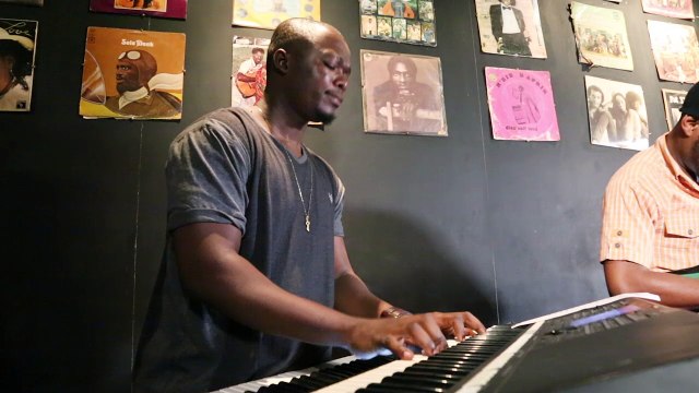 Iann cover Christina Aguilera Hurt