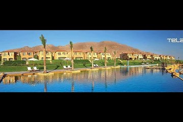 شاليه الدور الثانى مطلة على بحيرات فى تلال السخنة للبيع