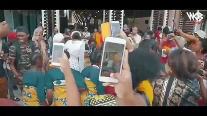 Diamond Atia Kufuru MAYOTTE  Cheki Anavyopendwa Jamani Hadi Raha.!