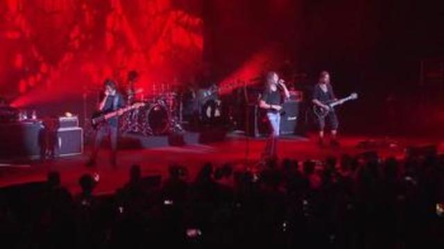 El pop-rock de Maná se mete en los bolsillos al público de Cap Roig