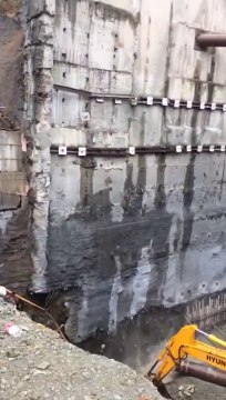 Effondrement d'un chantier d'immeuble entier en quelques secondes !