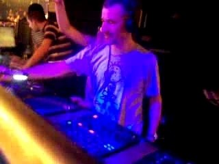 Above & Beyond Queen Paris 14-12-2007