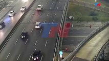 فيديو السرعة تتسبب بسقوط سيارة من فوق جسر بطريقة مرعبة