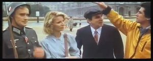 Les Uns et les Autres (1981) : Plongez dans l'Émotion avec la Bande Annonce Captivante du Chef-d'œuvre Musical de Claude Lelouch!