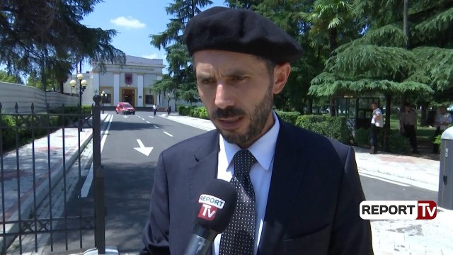 Report Tv - Myftiu i Tiranës tregon porosinë e Hajdaragës: Mos ndalni kurrë....