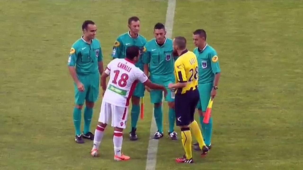 Arles-Avignon - AC Ajaccio (0-0) Résumé J1 [201...